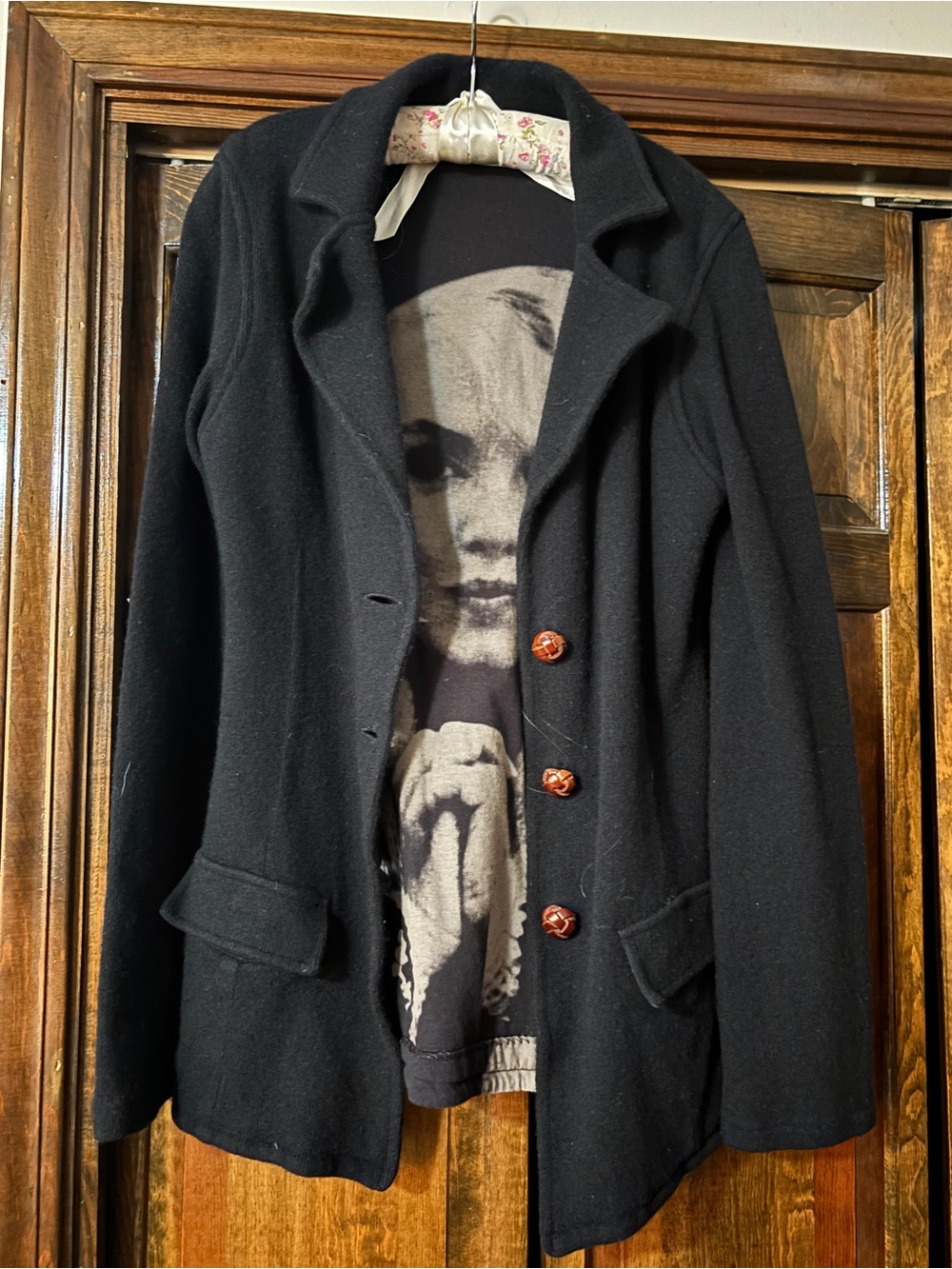 Marilyn Monroe Black Blazer with Graphic Liner - Picture 5 of 6
